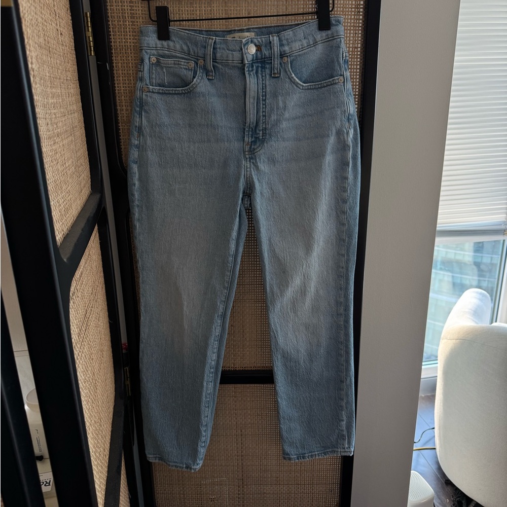 Madewell The Petite Perfect Vintage Jean in Fiore Wash - Picture 2 of 9